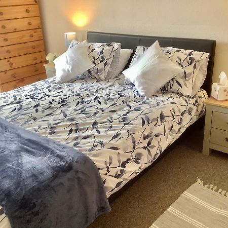 Second Floor Apartment Tenby Town Centre Екстериор снимка