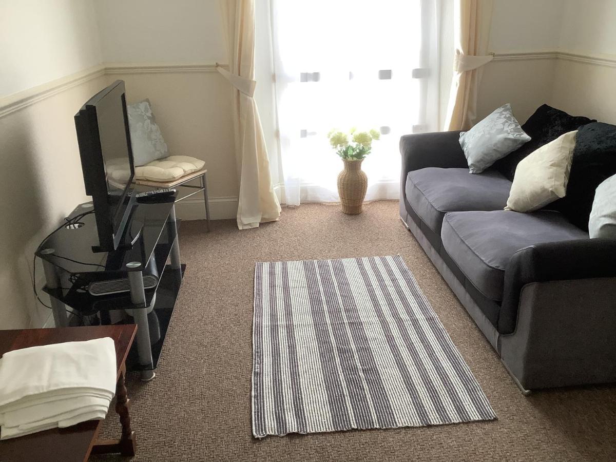 Second Floor Apartment Tenby Town Centre Екстериор снимка