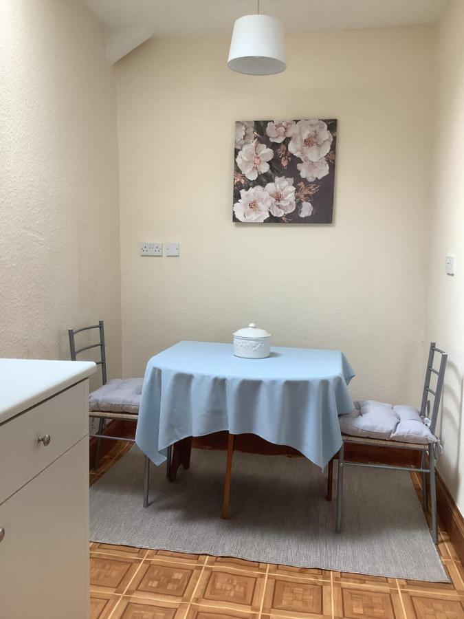 Second Floor Apartment Tenby Town Centre Екстериор снимка
