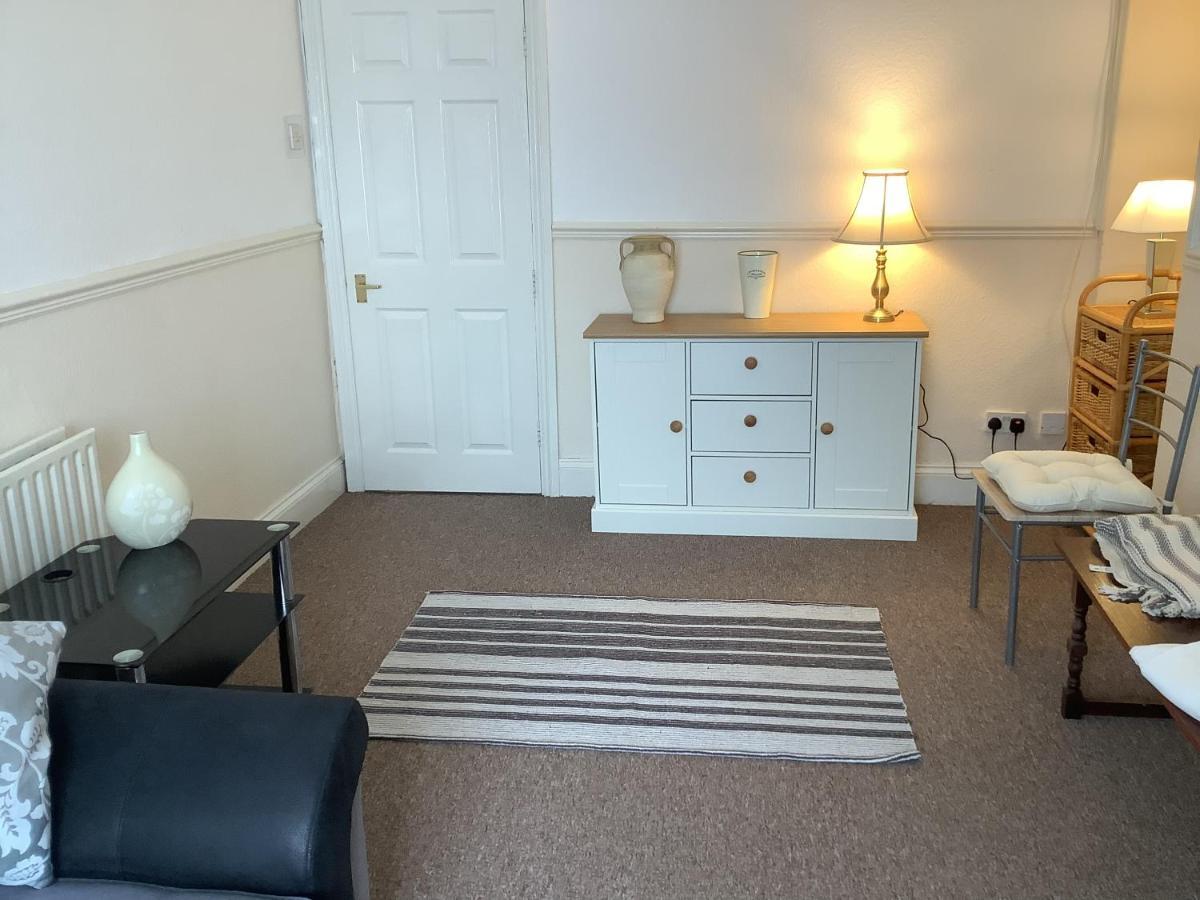 Second Floor Apartment Tenby Town Centre Екстериор снимка